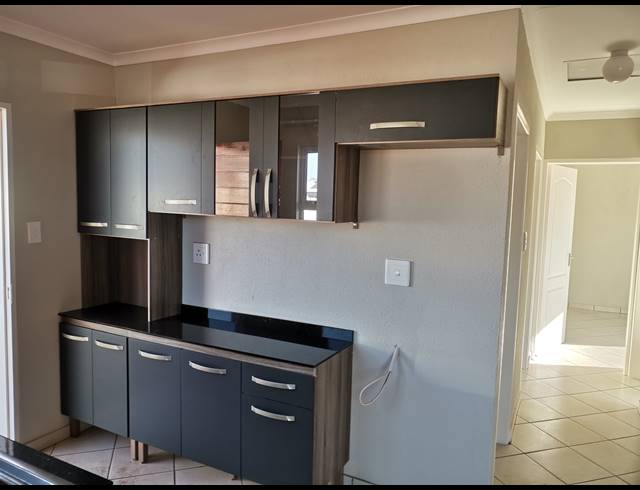 2 BEDROOM SECTIONAL TITLE FOR SALE IN BRAKPAN NORTH